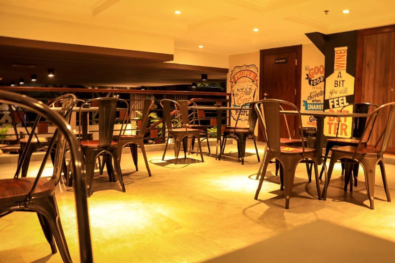 Sotis Hotel Kemang, Yakarta Exterior foto